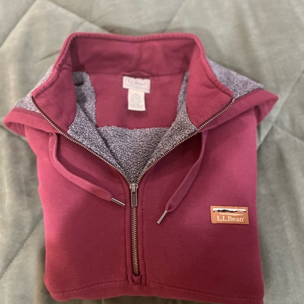 L.L. Bean Men's Maroon Zip-Up Sweater - Picture 8 of 8